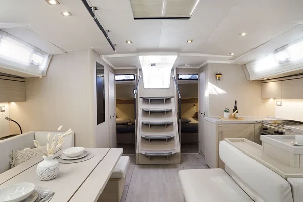 Oceanis 51.1 - Boatscribe.com