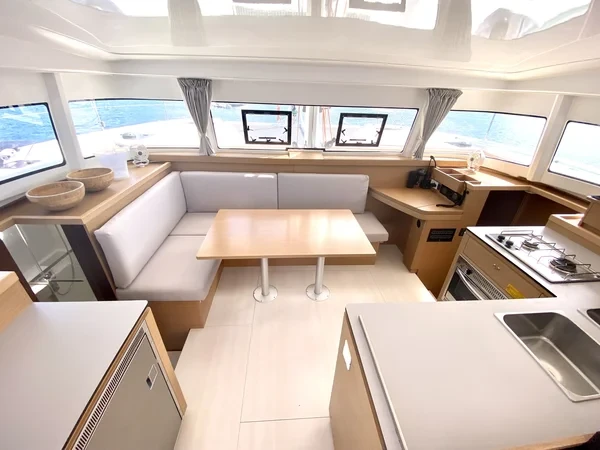 Excess 11 - Boatscribe.com