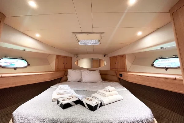 Princess 470 - Boatscribe.com