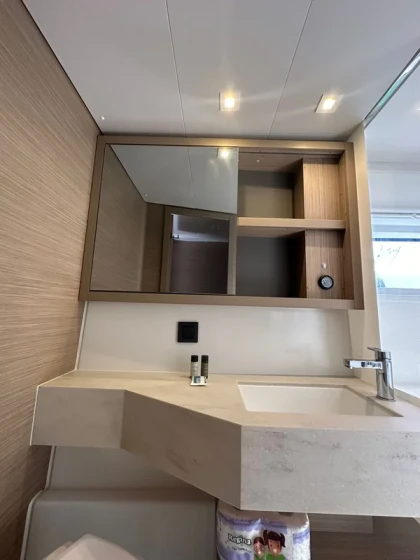 Lagoon 46 - Boatscribe.com