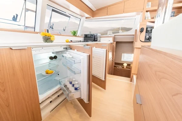 Bali Catsmart - Boatscribe.com