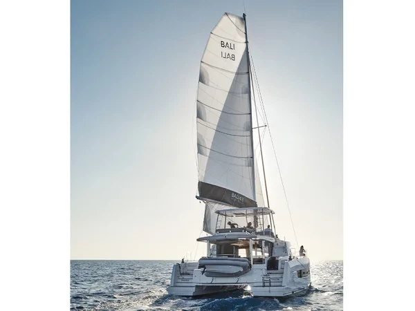 Bali 4.8 - Boatscribe.com