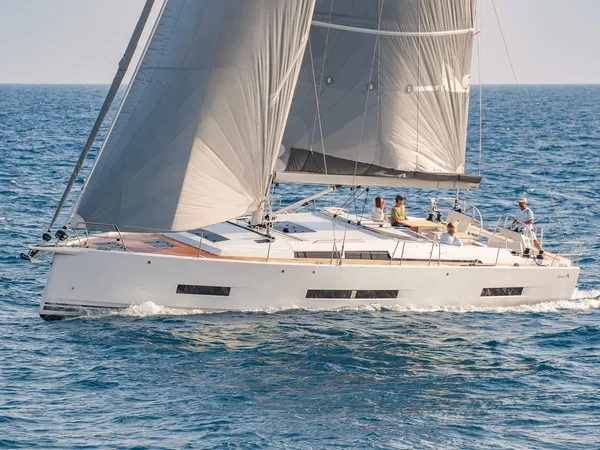 Hanse 510 - Boatscribe.com