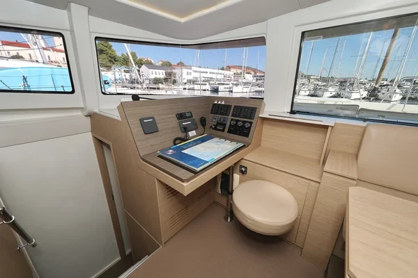 Bali 4.5 - Boatscribe.com