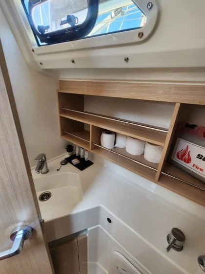 Oceanis 30.1 - Boatscribe.com