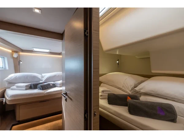 Lagoon 51 - Boatscribe.com