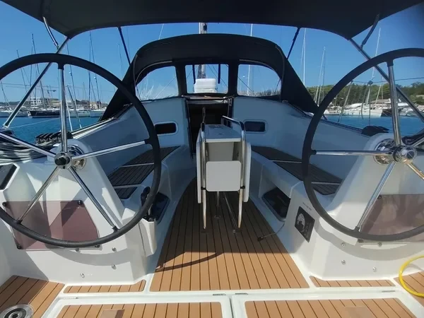 Sun Odyssey 349 - Boatscribe.com