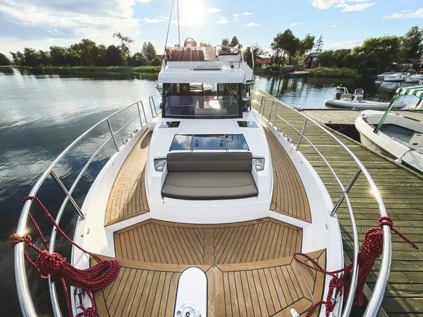 Northman 1200 - Boatscribe.com