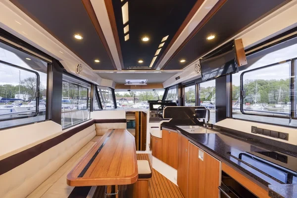 Northman 1200 - Boatscribe.com