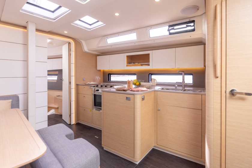 Dufour 41 - Boatscribe.com