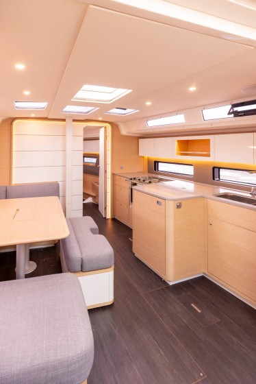 Dufour 41 - Boatscribe.com