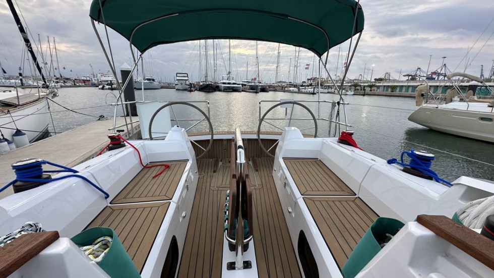 Maxus 35 - Boatscribe.com