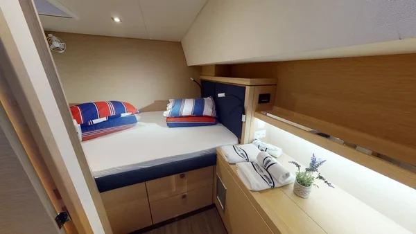 Saona 47 - Boatscribe.com