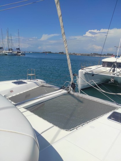 Lagoon 42 - Boatscribe.com