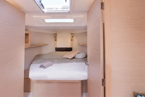 Dufour 37 - Boatscribe.com