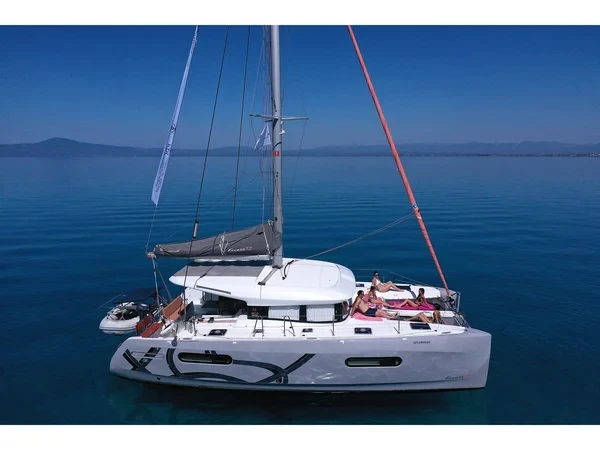 Excess 12 - Boatscribe.com