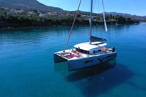 Excess 12 - Boatscribe.com