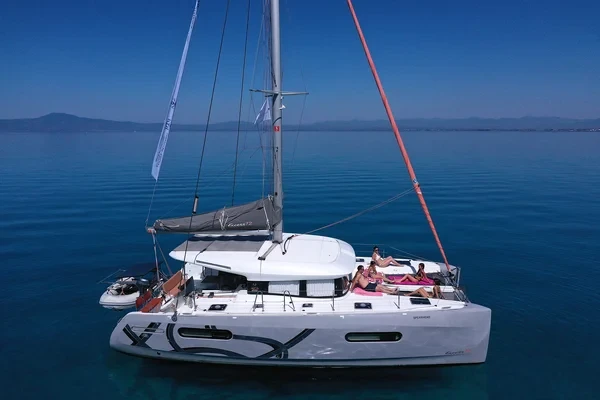 Excess 12 - Boatscribe.com