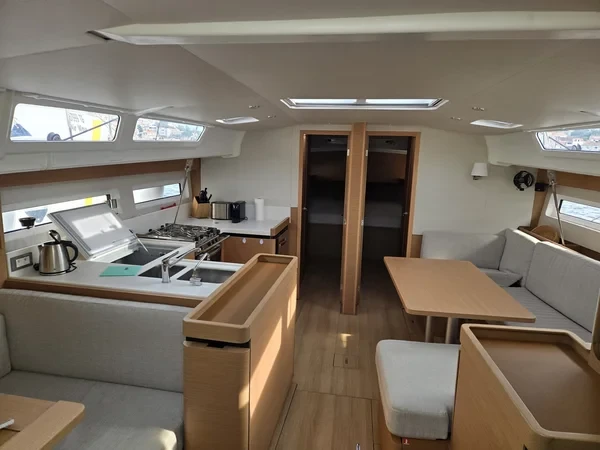 Sun Odyssey 490 - Boatscribe.com