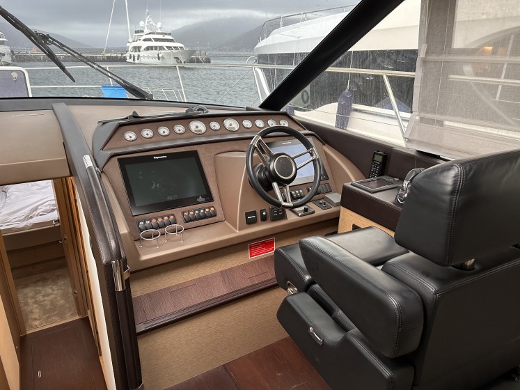 Prestige 620 - Boatscribe.com