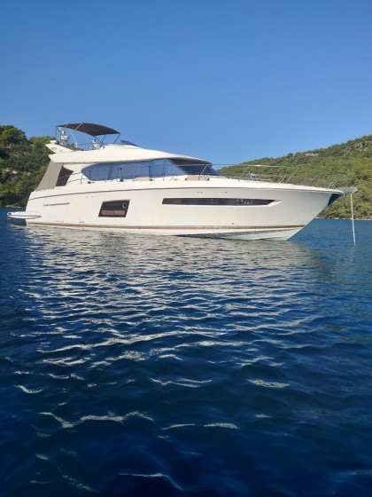 Prestige 620 - Boatscribe.com