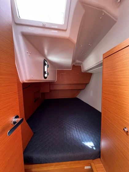 Dufour 37 - Boatscribe.com