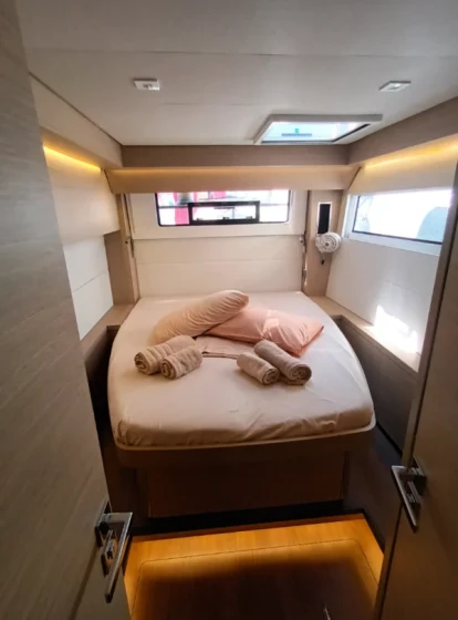 Lagoon 51 - Boatscribe.com