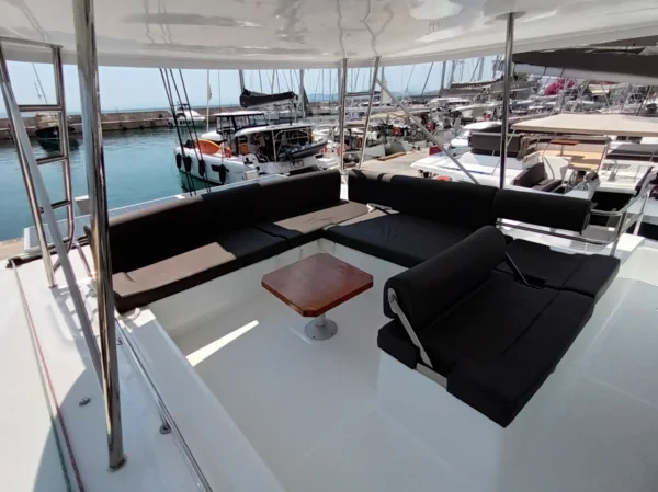 Lagoon 51 - Boatscribe.com