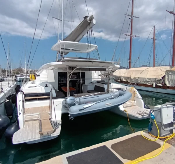 Lagoon 51 - Boatscribe.com
