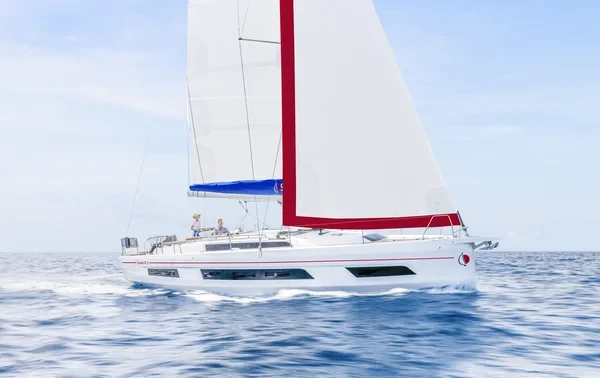 Dufour 41 - Boatscribe.com