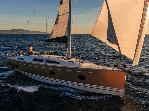 Hanse 418 - Boatscribe.com