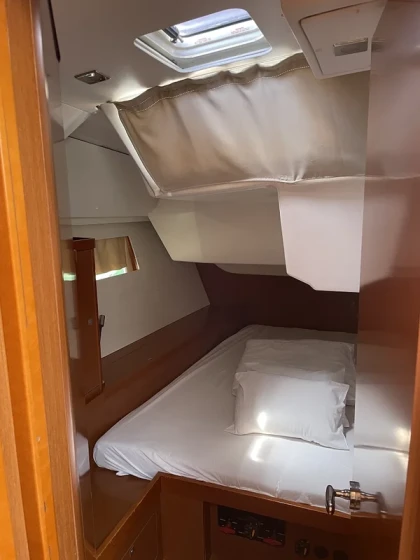 Oceanis 48 - Boatscribe.com