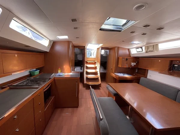 Oceanis 48 - Boatscribe.com