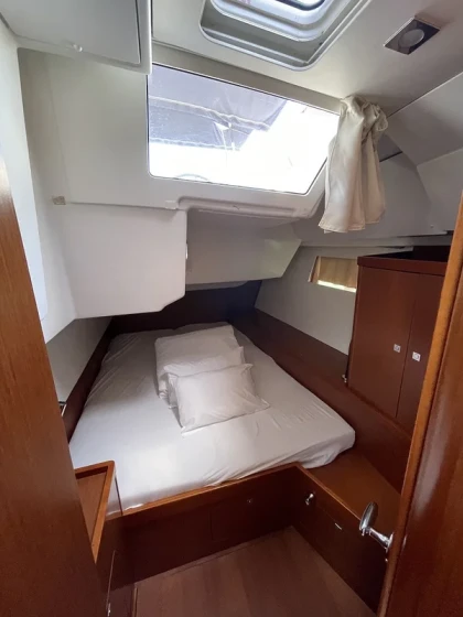 Oceanis 48 - Boatscribe.com