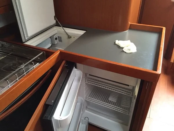 Oceanis 48 - Boatscribe.com