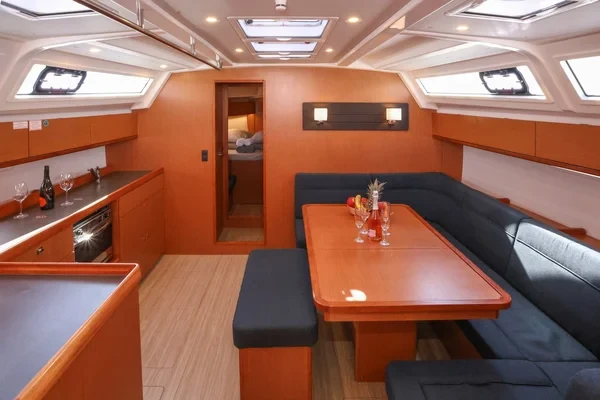 Bavaria 46 Cruiser - Boatscribe.com