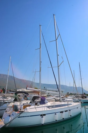 Bavaria 46 Cruiser - Boatscribe.com