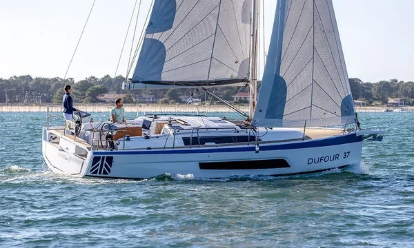Dufour 37 - Boatscribe.com