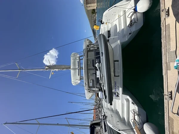 Lagoon 46 - Boatscribe.com