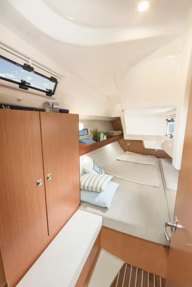 Bavaria Cruiser 34 Style - Boatscribe.com