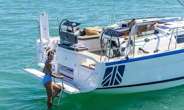 Dufour 37 - Boatscribe.com