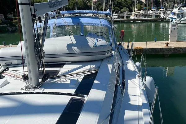 Oceanis 46.1 - Boatscribe.com