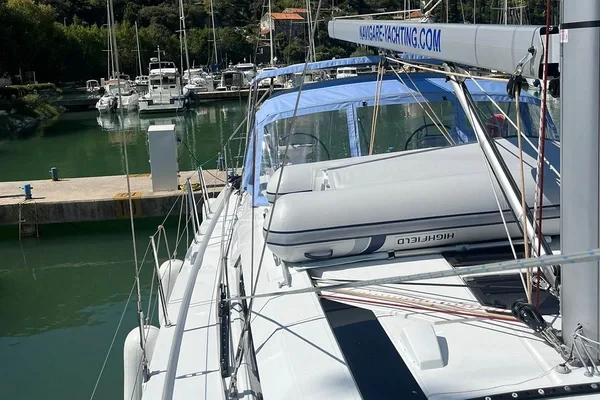 Oceanis 46.1 - Boatscribe.com