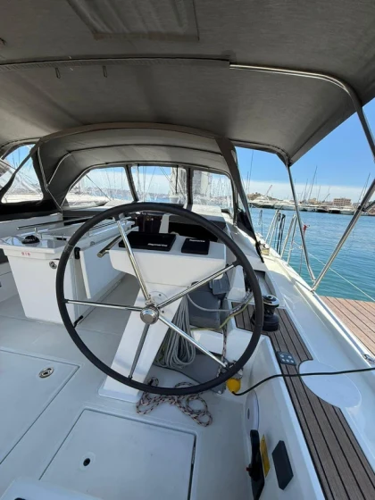 Oceanis 46.1 - Boatscribe.com