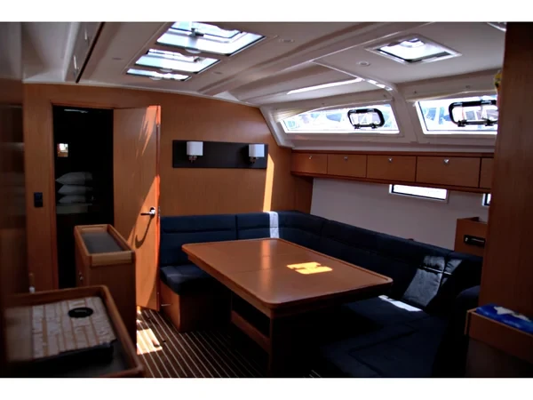 Bavaria 46 Cruiser - Boatscribe.com