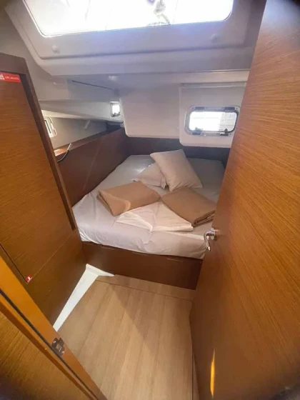 Sun Odyssey 440 - Boatscribe.com