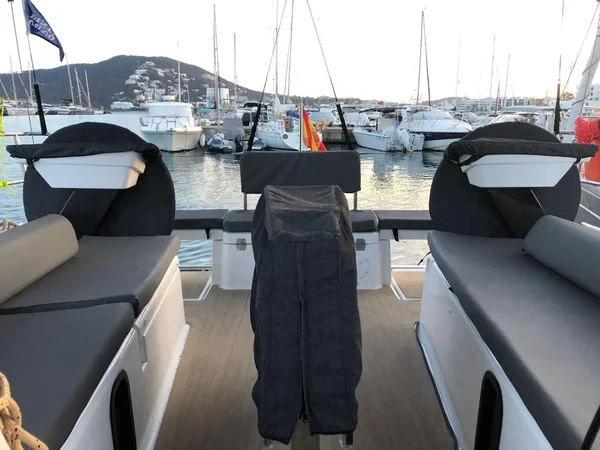 Dufour 37 - Boatscribe.com
