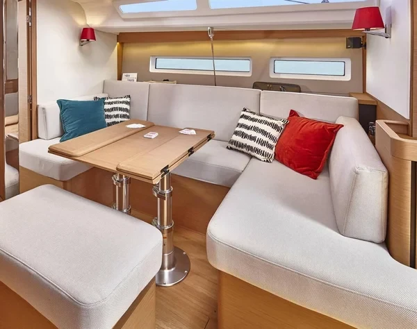 Sun Odyssey 440 - Boatscribe.com