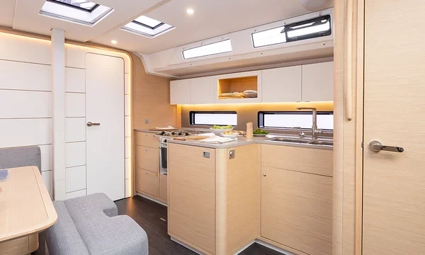 Dufour 41 - Boatscribe.com