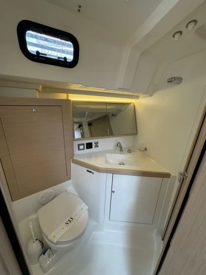 Oceanis 46.1 - Boatscribe.com